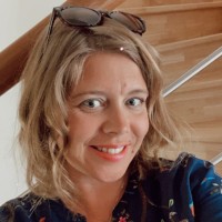 Caroline NICOL