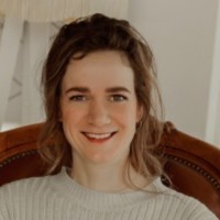 Renske Van De Crommert