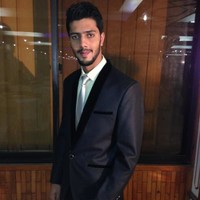 Merchdzr Zain Qureshi