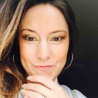 Justine Ebel
