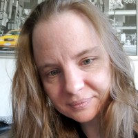 Frida Blom