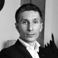 Андрей Николаенко