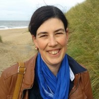 Tineke Van der Perre