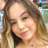 Larissa Arroyo Da Silva