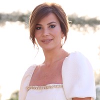 Nadine Elia