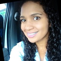 Adrielli Camila