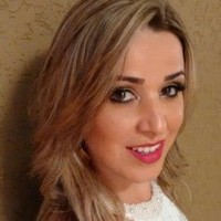 Chele Paula Silveira