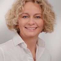 Bettina Moore