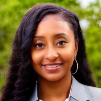 Dominique Dean, Phr