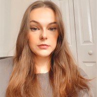 Holly Leonard