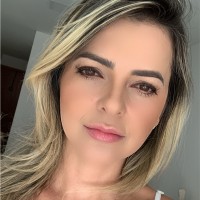 Sandra Lavanholi