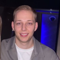Tom James