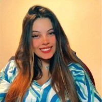 Debora Alves