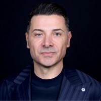 Giovanni Di NapoliGiovanni Di Napoli is an Influencer