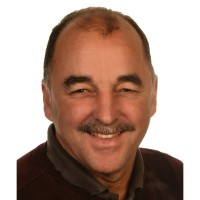 Robert Tschann