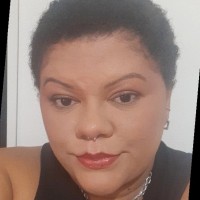 Suellen Carvalho