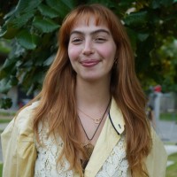 Julie Derraik