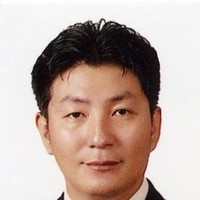 Sung Lee