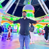 Vicky Tiwari