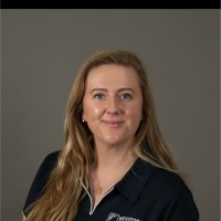Laura Peters