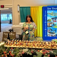 Mahfam Moeeni-Alarcon