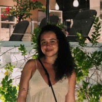 Laryssa C. Crespo