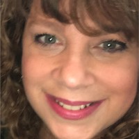 Lisa Famiano