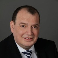 Manfred Lippert