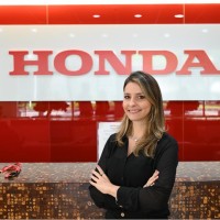 Manoela Schmidt Defende
