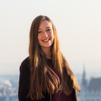 Anett Gosztola