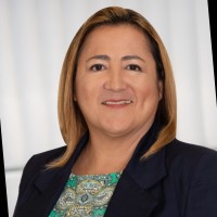 Luz Atencio, Cam