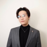 Spencer (Yifeng) Tan