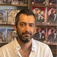 Ayhan Işık