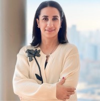 Zeynep Över