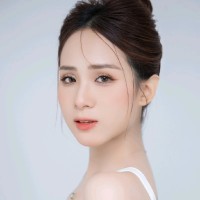 Uyên Nguyễn Trần Phương