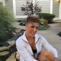 Leslie Simpson
