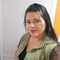 Lina María Poloche Beltrán
