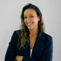 Emely Azevedo