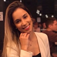 Ana Carolina Oliveira