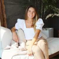 Daniela Meza Deville