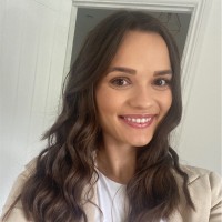 Lucy Miles-Colwell (Assoc Cipd)
