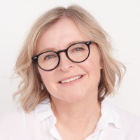 Stephanie White Willitts, CCIM