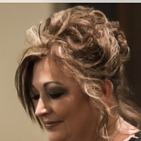 Kim Glover