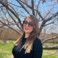 nasim naderi haghighat