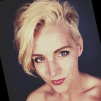 Lorina Larsson