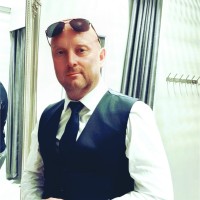 Alan Willetts..........✨ModCon Cabins✨