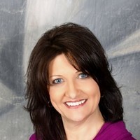 Diana Miles, Rn