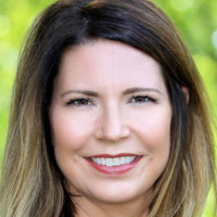 Carrie Corcoran, Gri