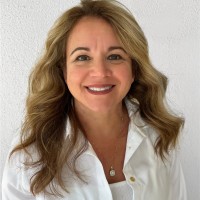 Mojeh Unger, Broker Associate/Realtor at RE/MAX Metro