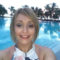 Nicola Calvert